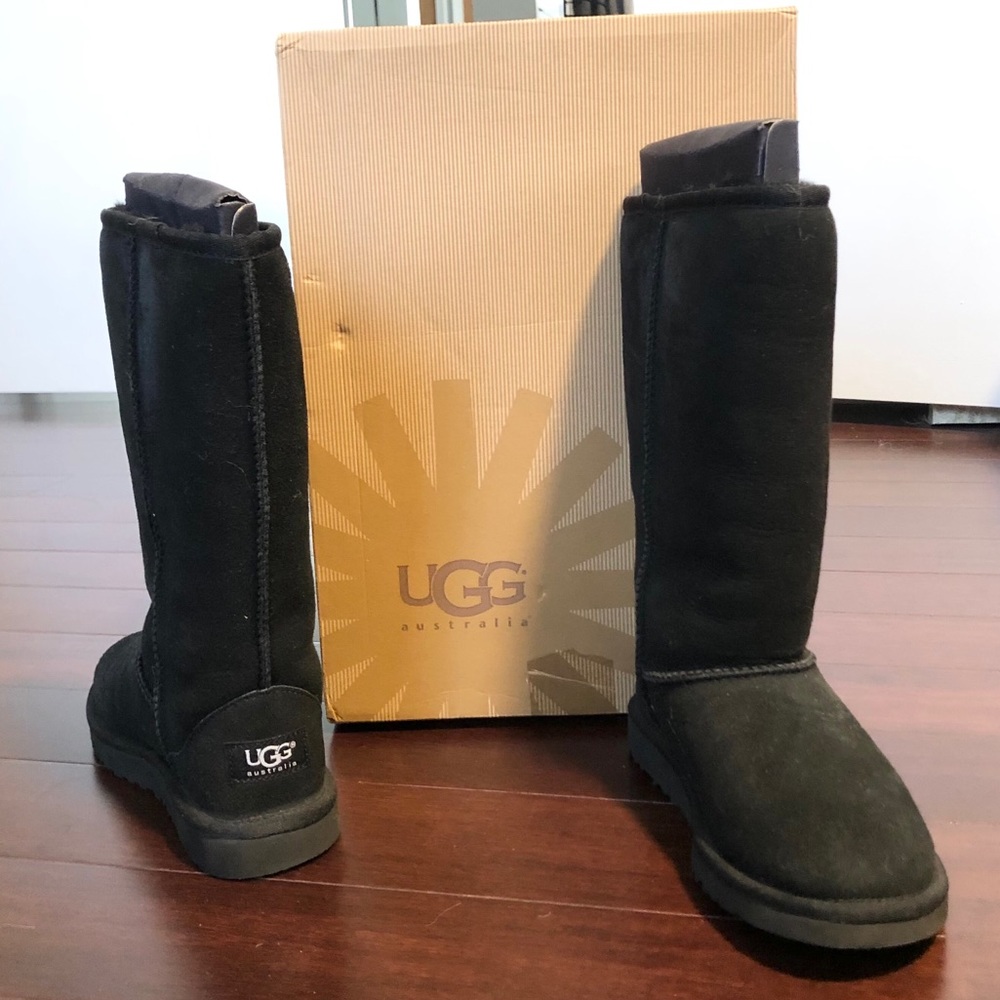 NEW Girl’s Ugg Classic Tall II Boots Size 2 - Picture 5 of 12